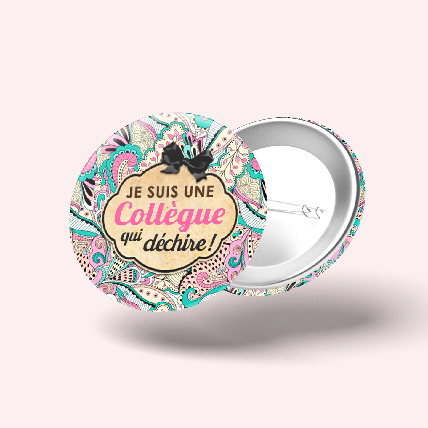 Badge Collègue qui déchire 008