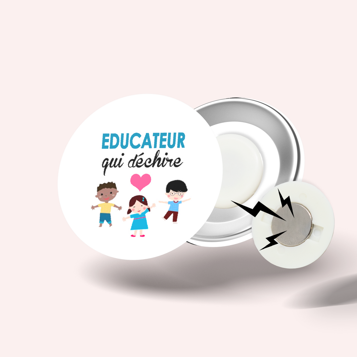 Badge Éducateur qui déchire 011
