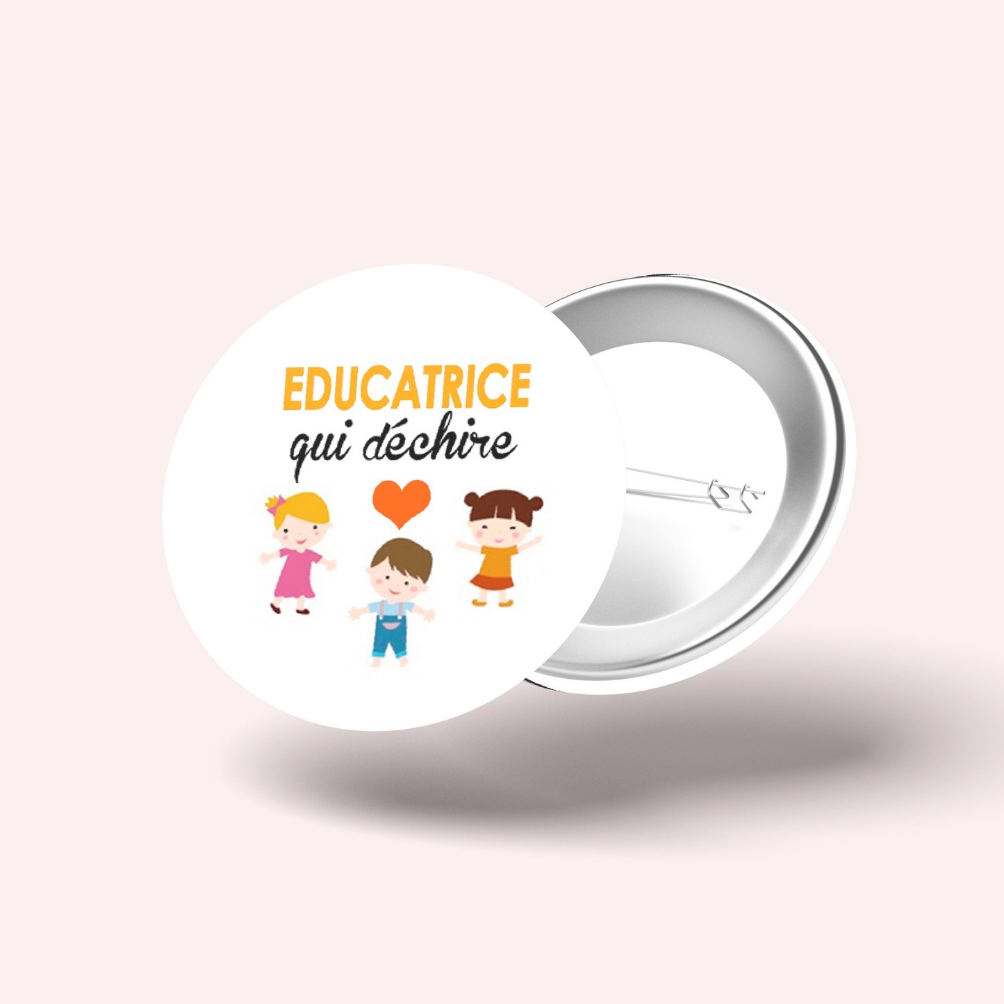 Badge Éducatrice qui déchire 006
