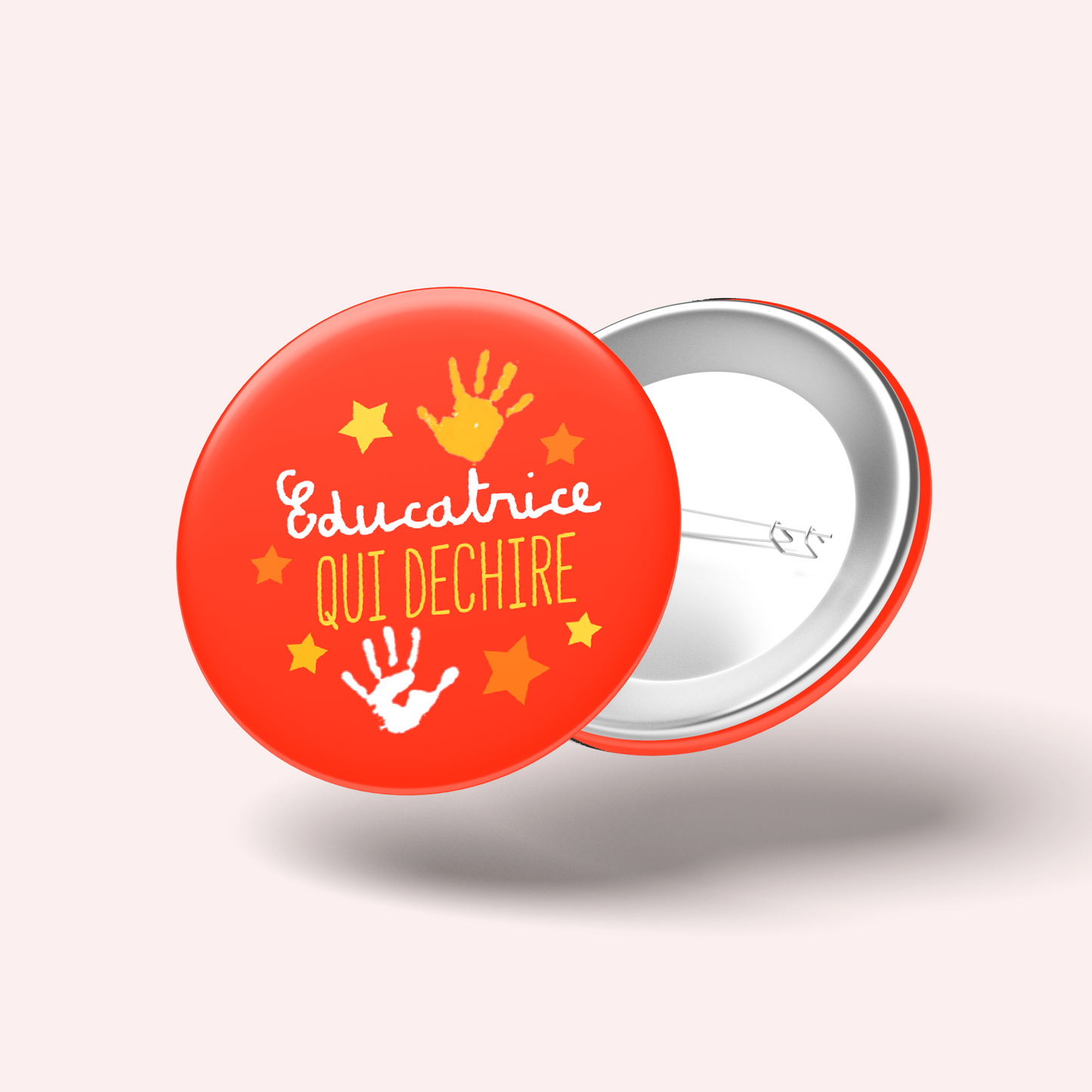 Badge Éducatrice qui déchire 012