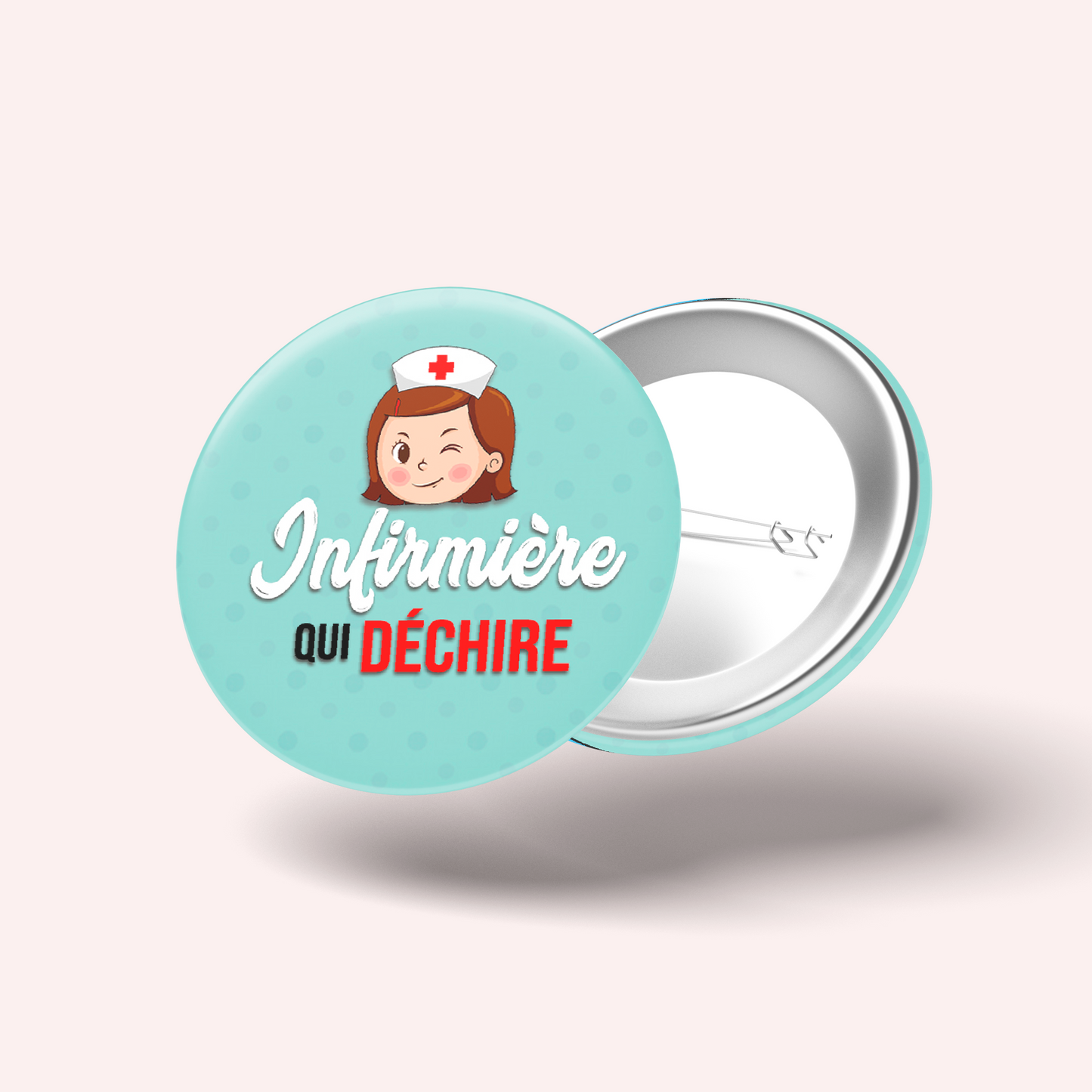 Badge Infirmière qui déchire 003