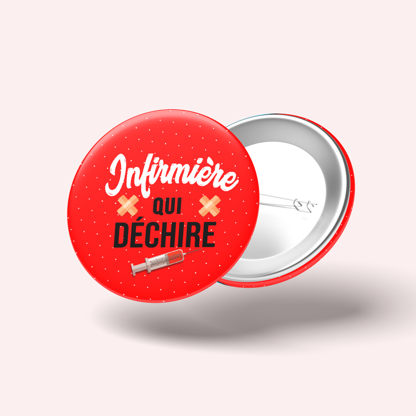 Badge Infirmière qui déchire 005