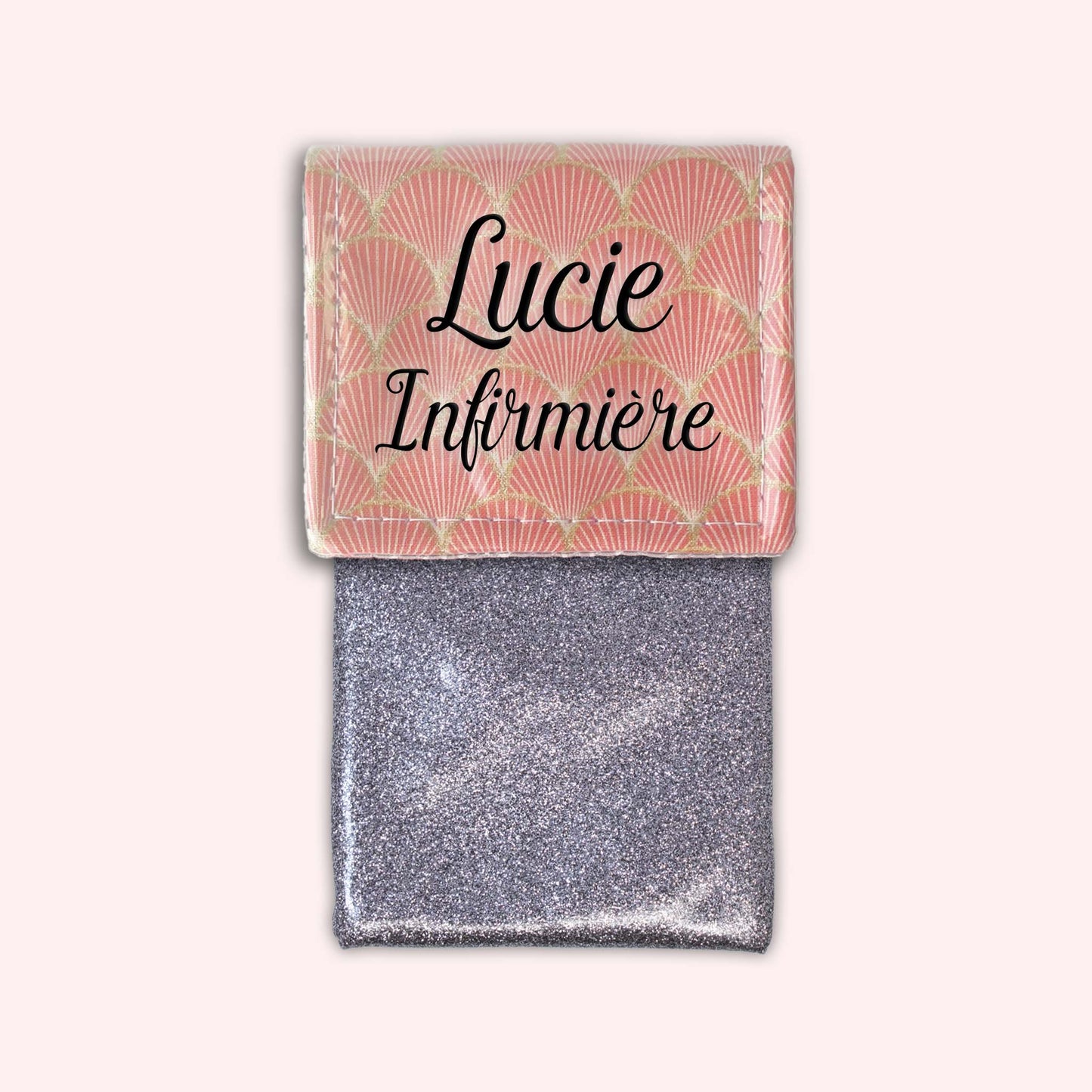 Pochette aimantée Ecailles d'or Abricot