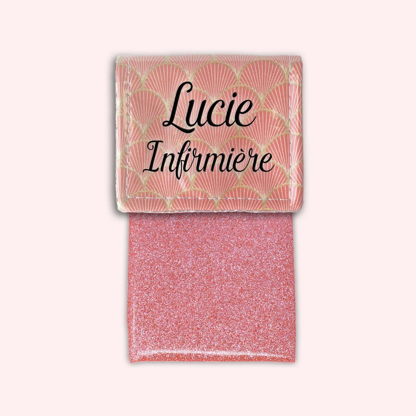 Pochette aimantée Ecailles d'or Abricot