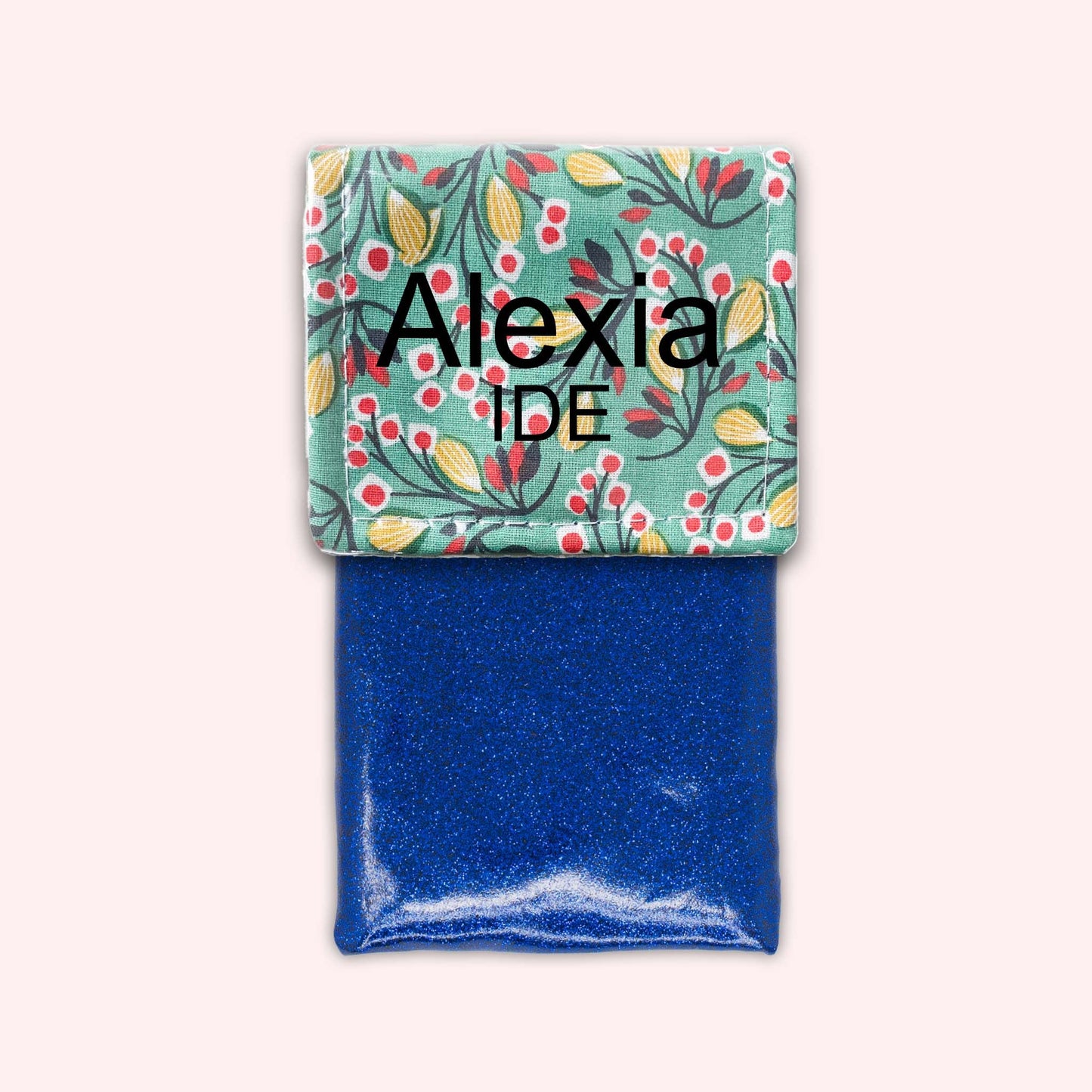 Flower 2 Magnetic Pouch