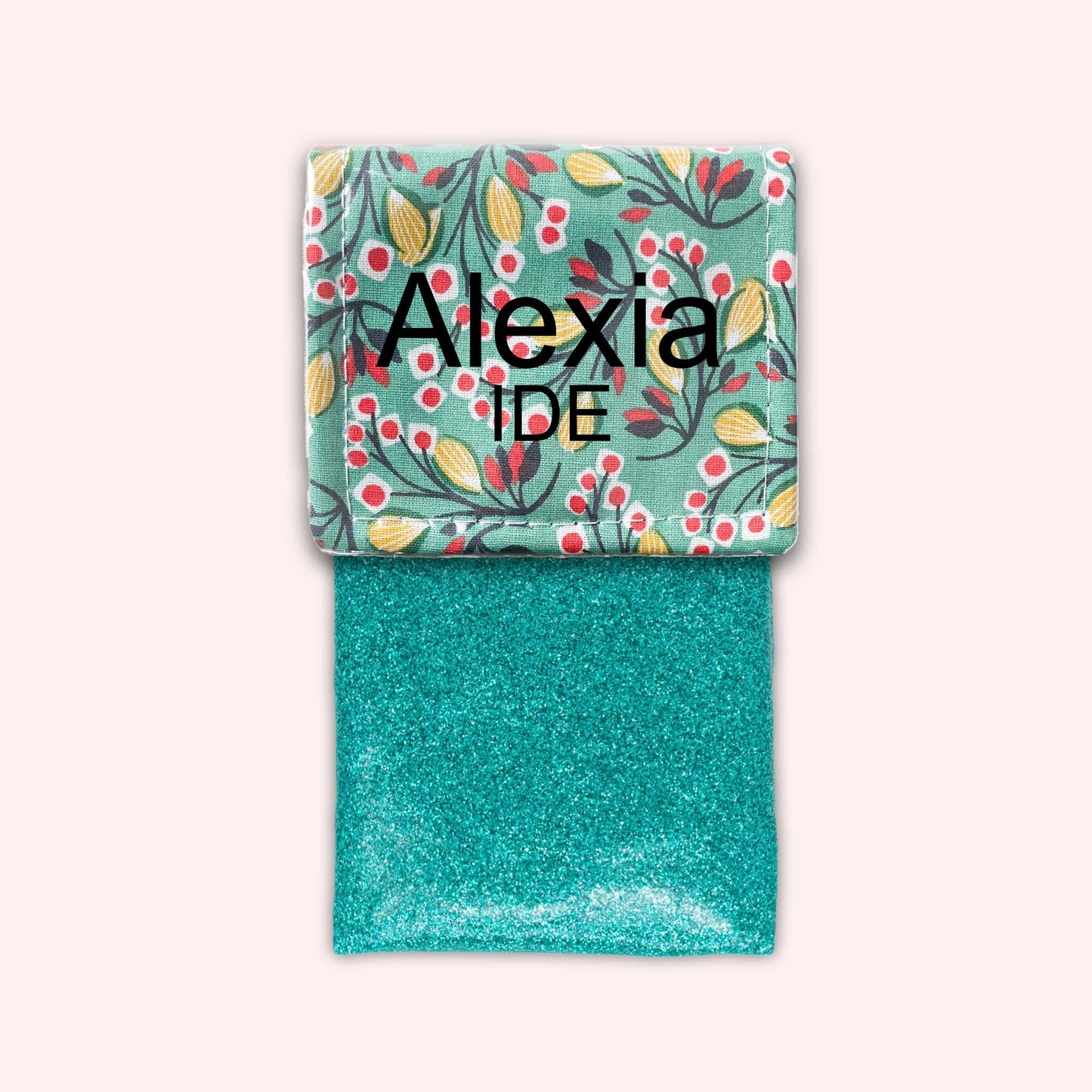 Flower 2 Magnetic Pouch