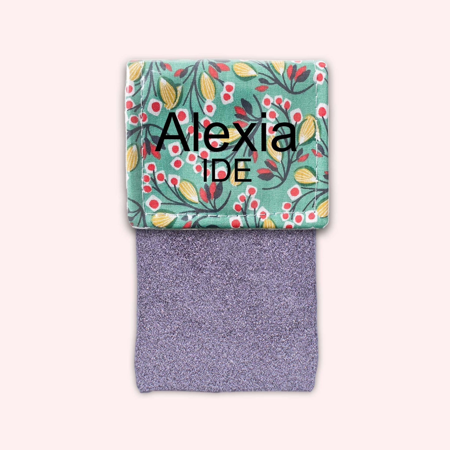 Flower 2 Magnetic Pouch