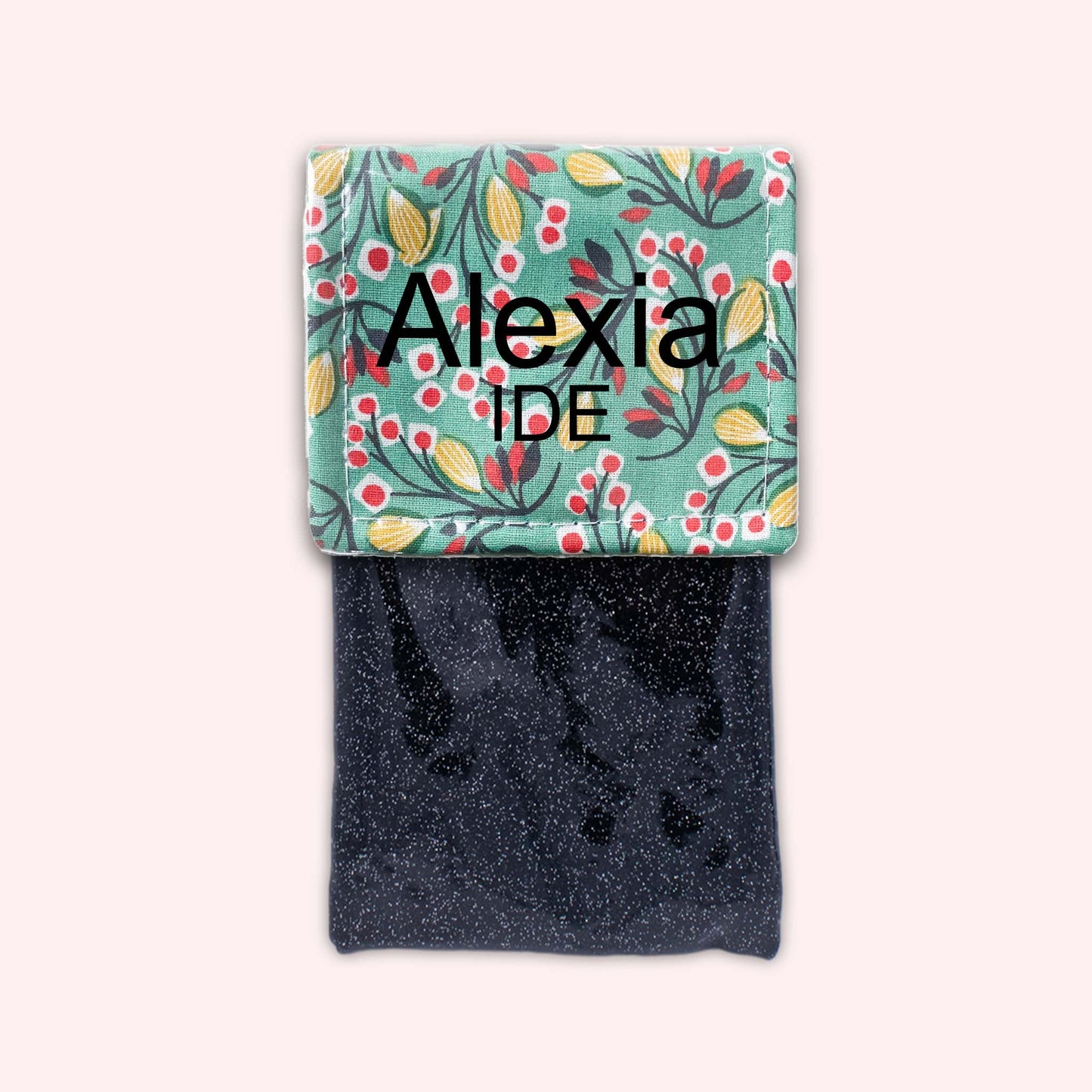 Flower 2 Magnetic Pouch