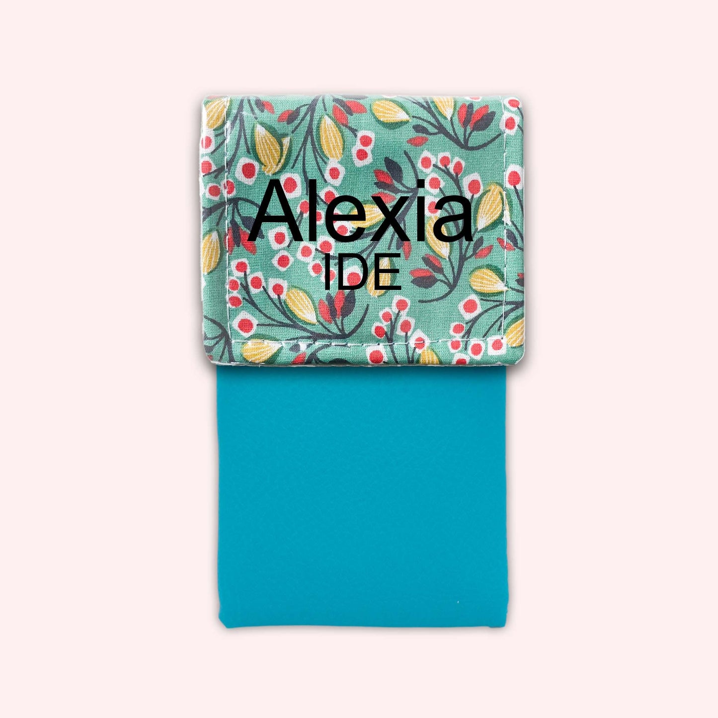 Flower 2 Magnetic Pouch