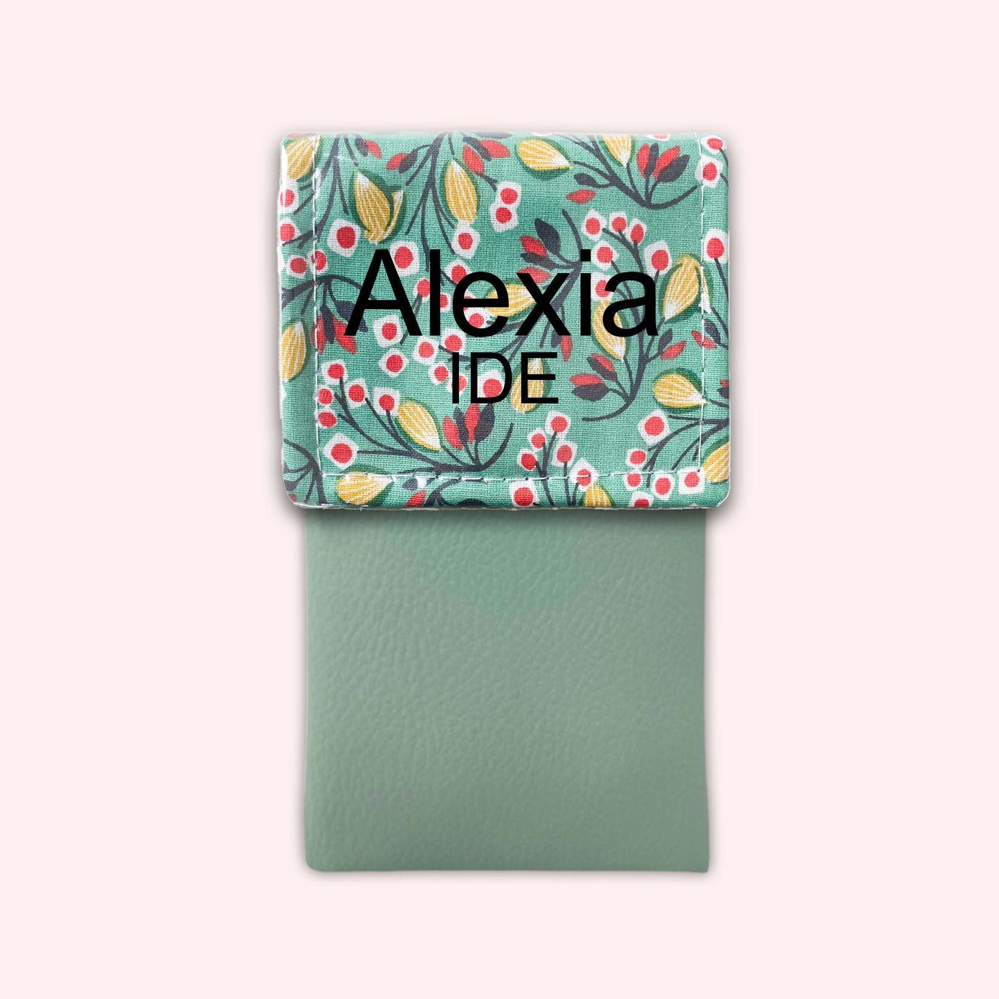 Flower 2 Magnetic Pouch