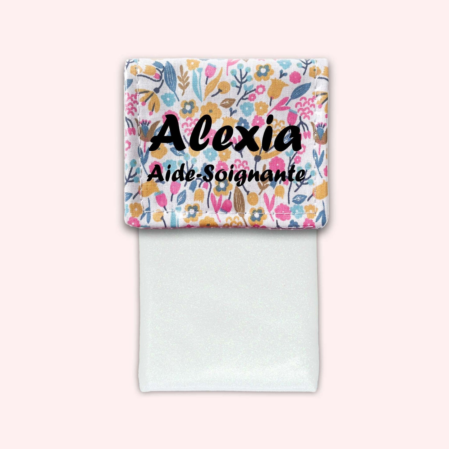 Flower 3 Magnetic Pouch