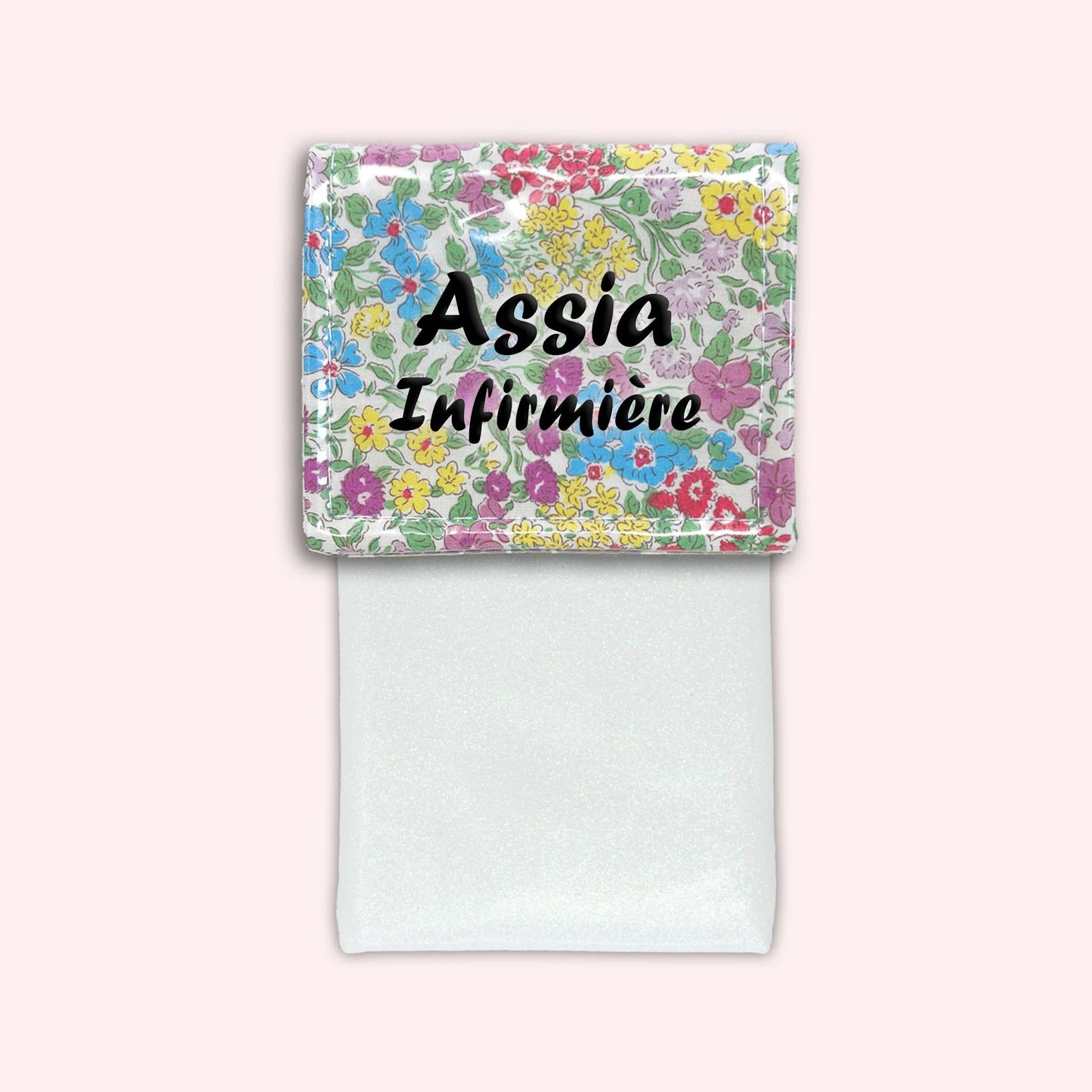 Jeannie Colorful Magnetic Pouch