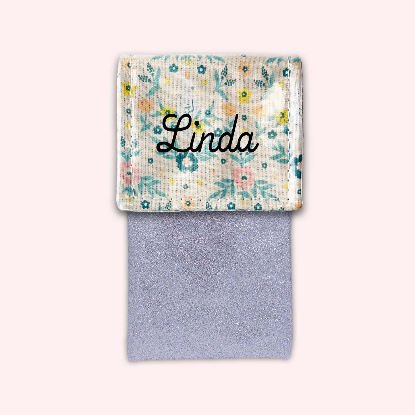 Queen Magnetic Pouch