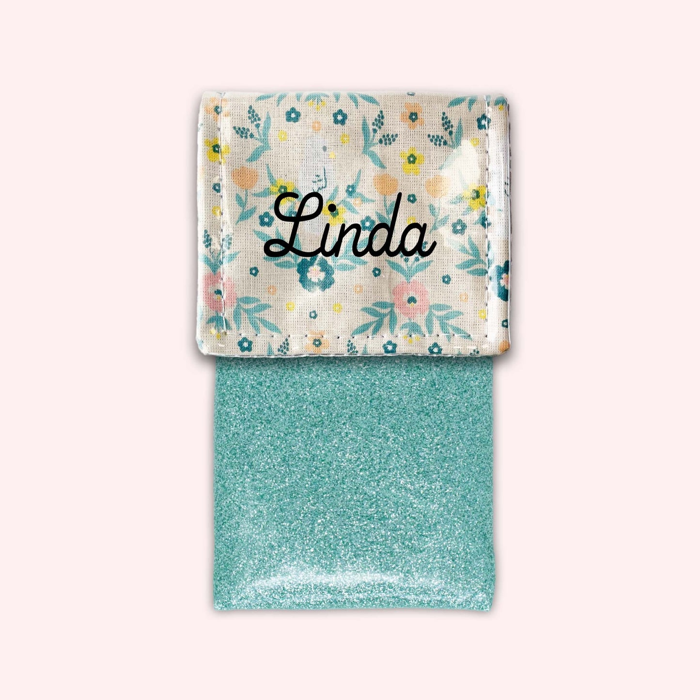 Queen Magnetic Pouch