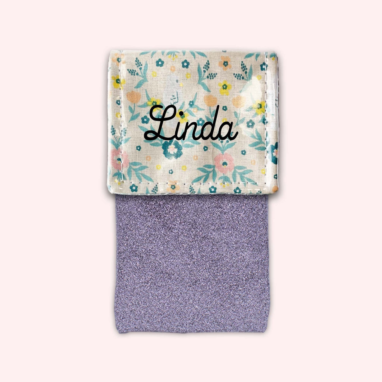 Queen Magnetic Pouch