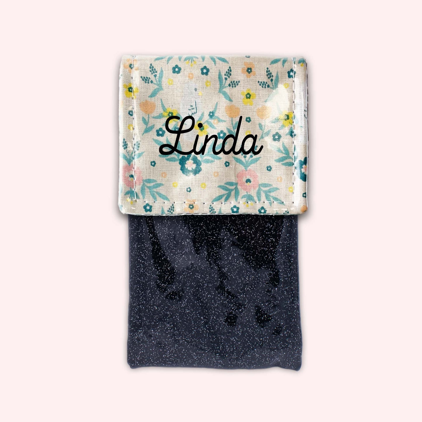 Queen Magnetic Pouch