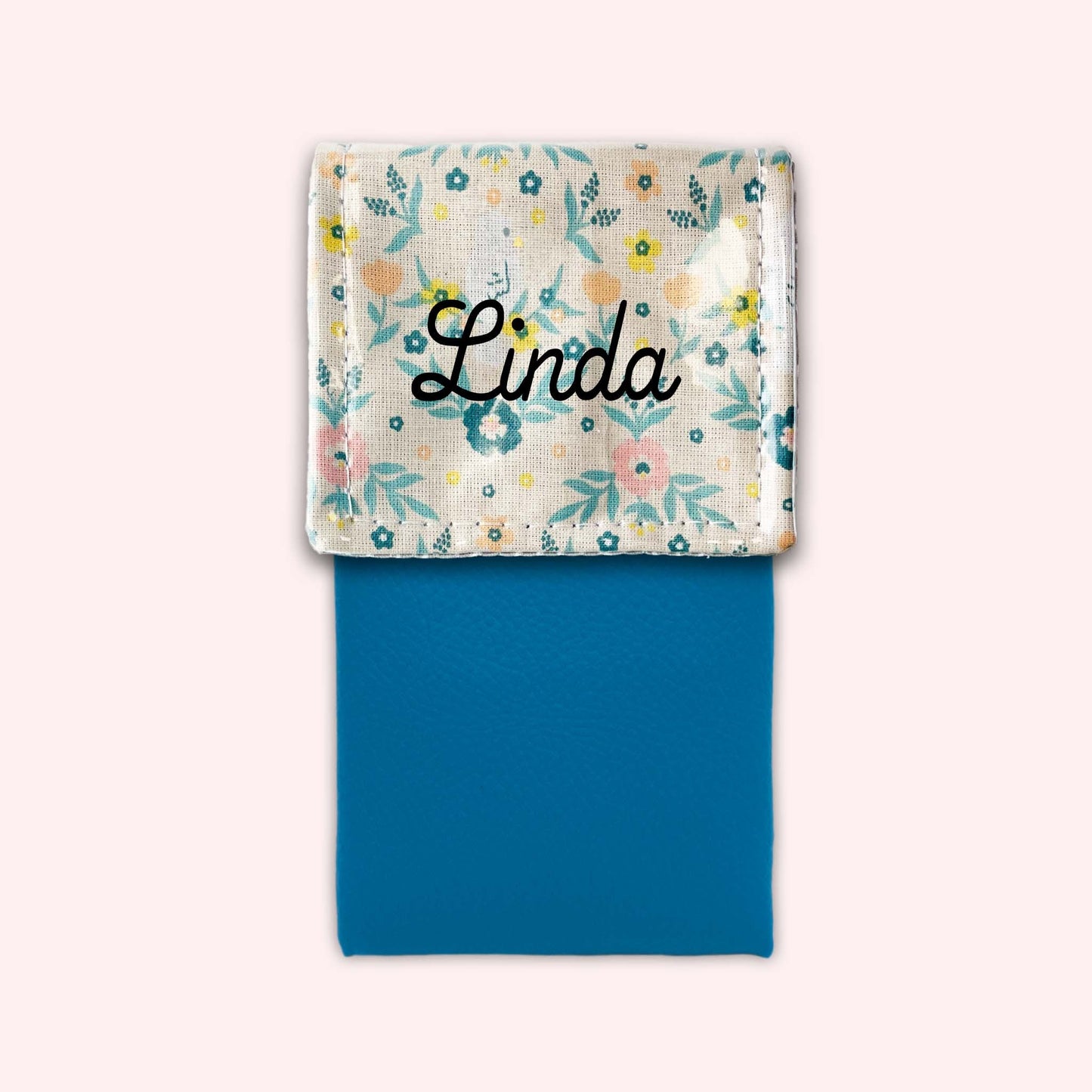 Queen Magnetic Pouch