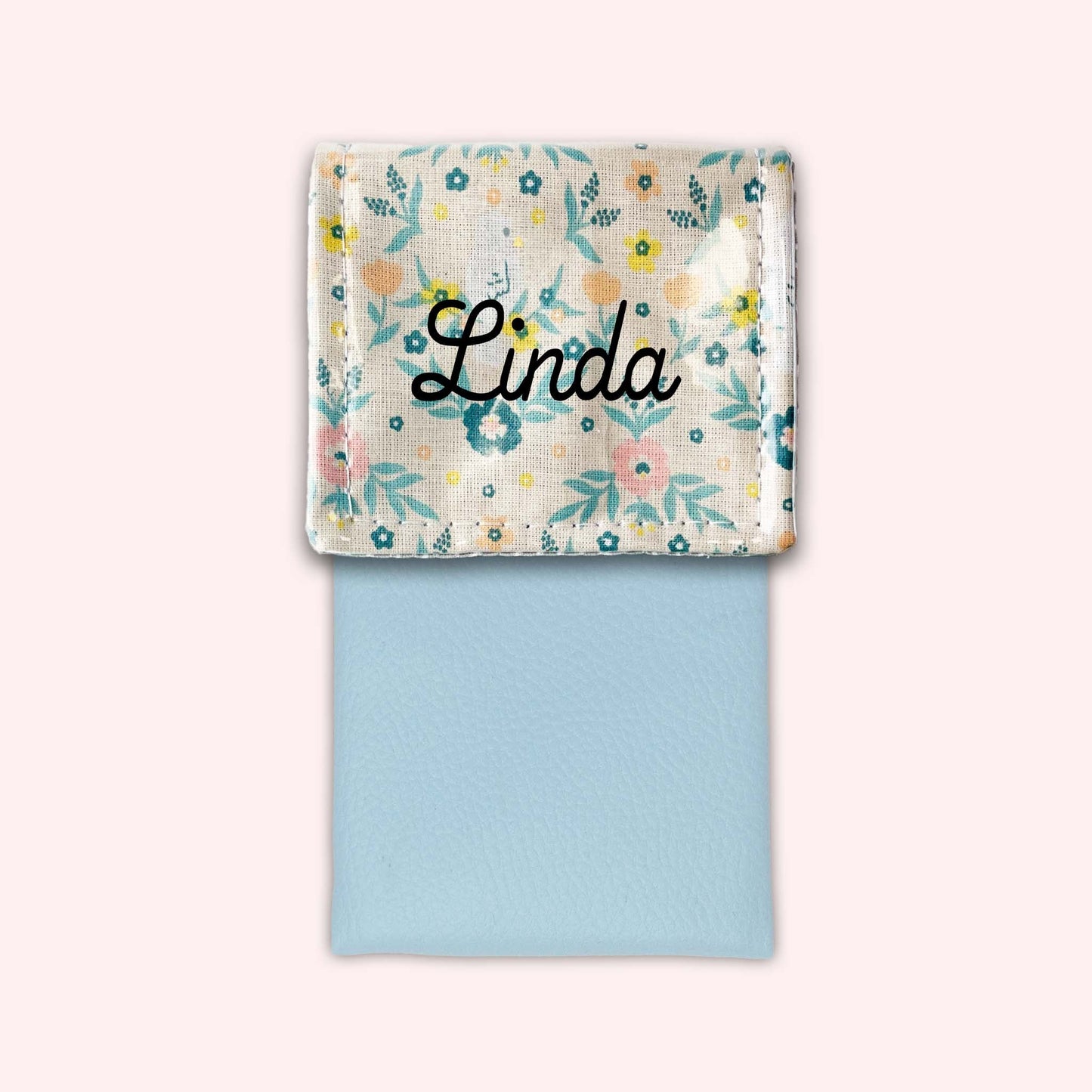Queen Magnetic Pouch