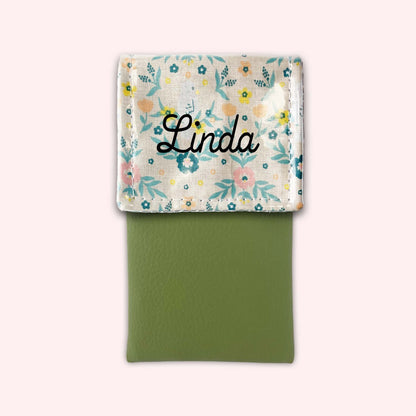 Queen Magnetic Pouch