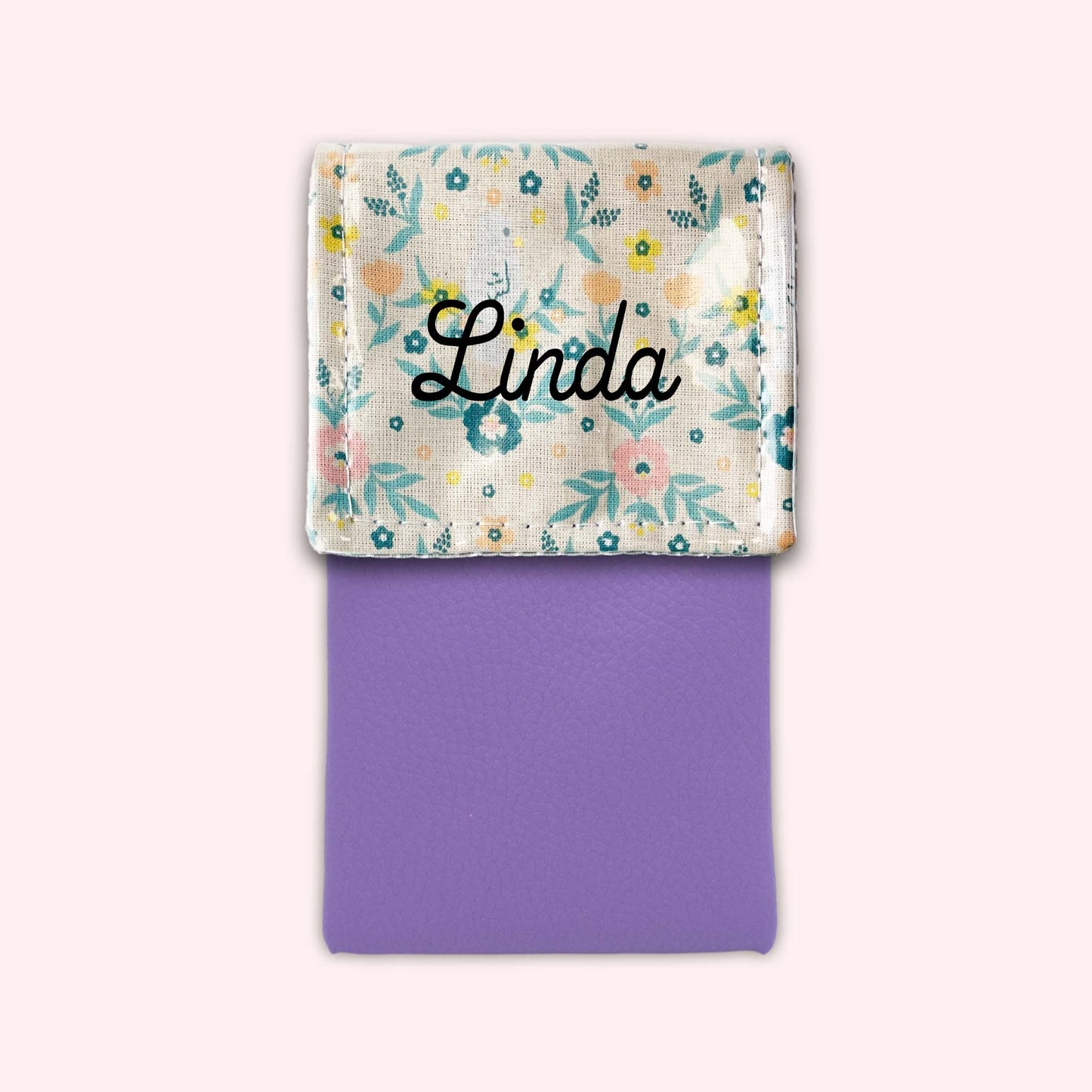 Queen Magnetic Pouch