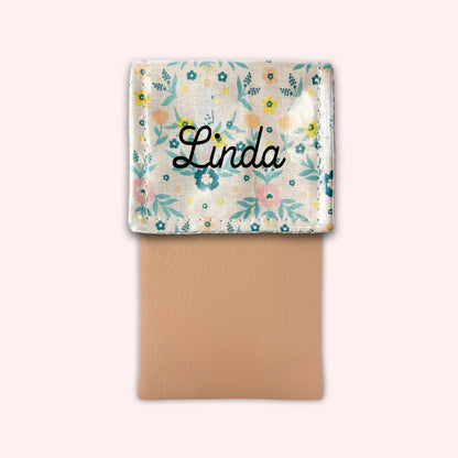 Queen Magnetic Pouch
