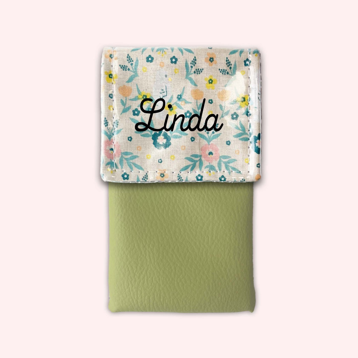 Queen Magnetic Pouch