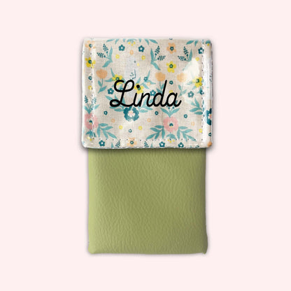 Queen Magnetic Pouch