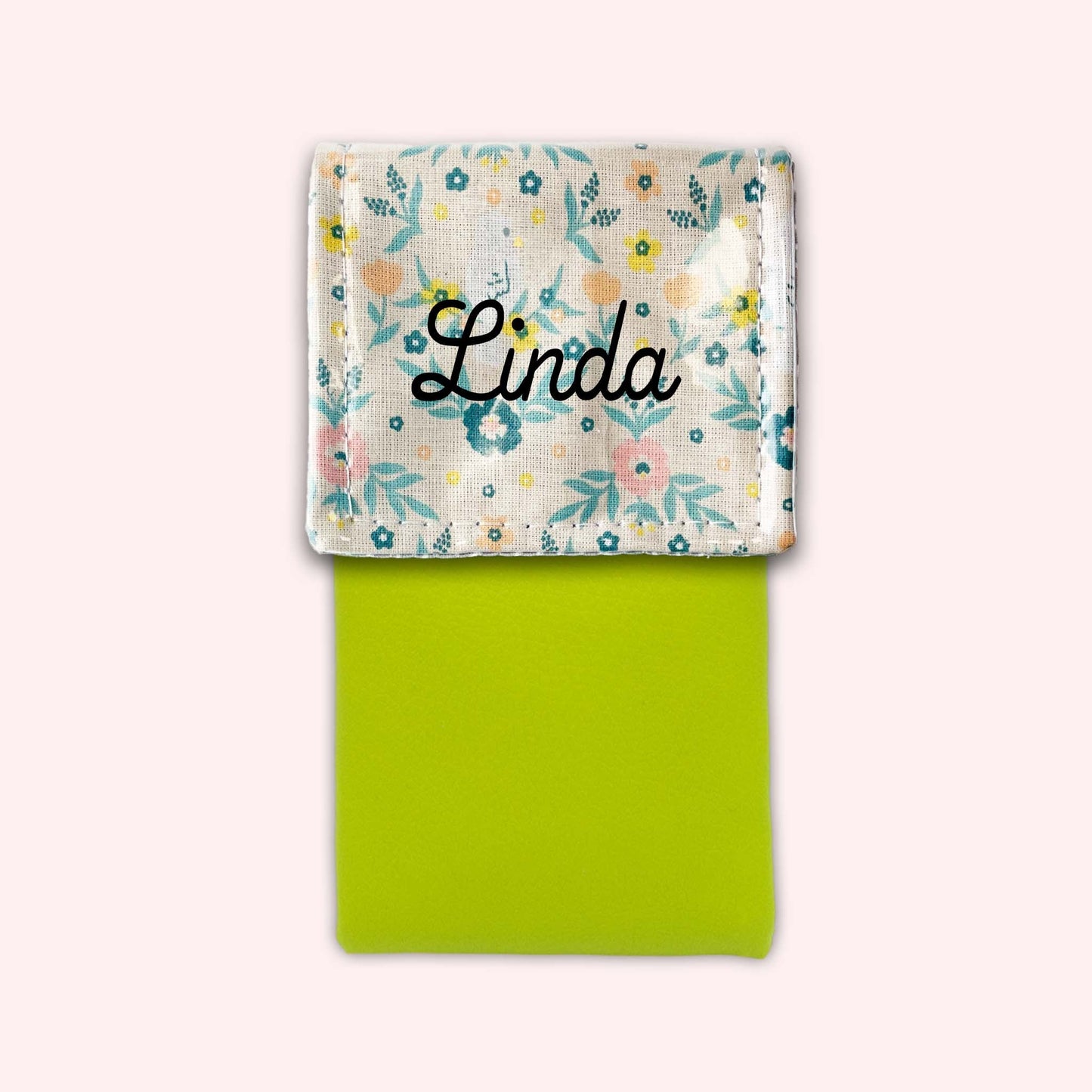 Queen Magnetic Pouch