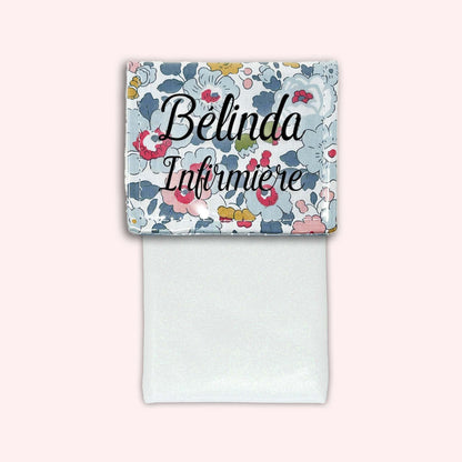 Liberty Betsy Porcelain Magnetic Pouch
