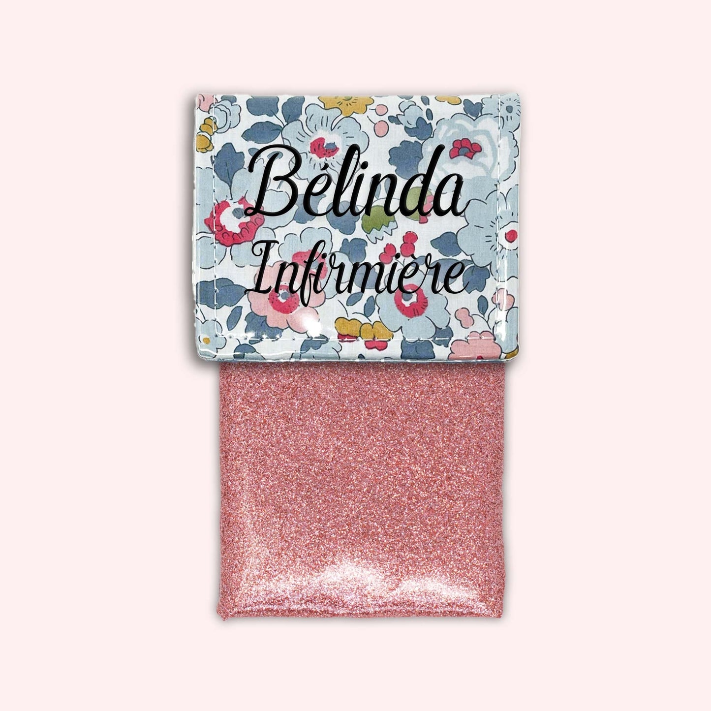 Liberty Betsy Porcelain Magnetic Pouch