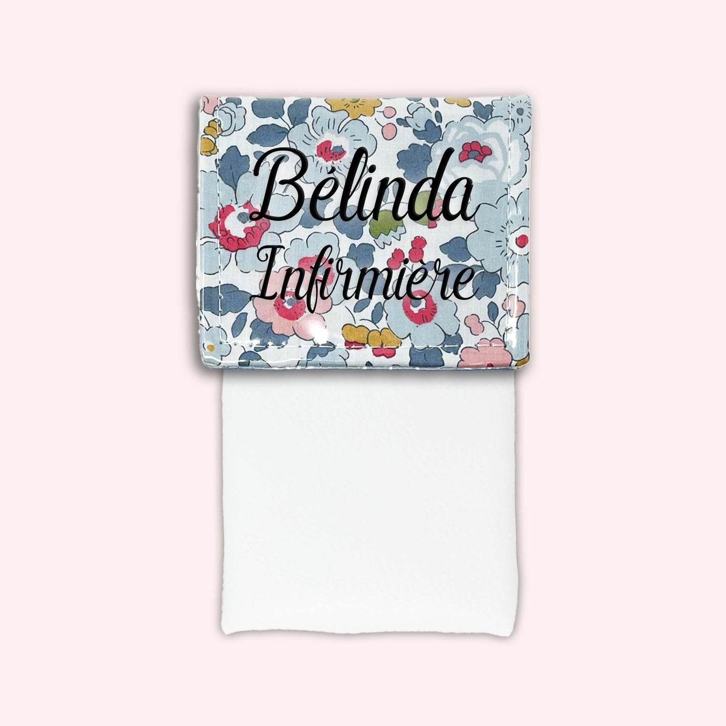 Liberty Betsy Porcelain Magnetic Pouch