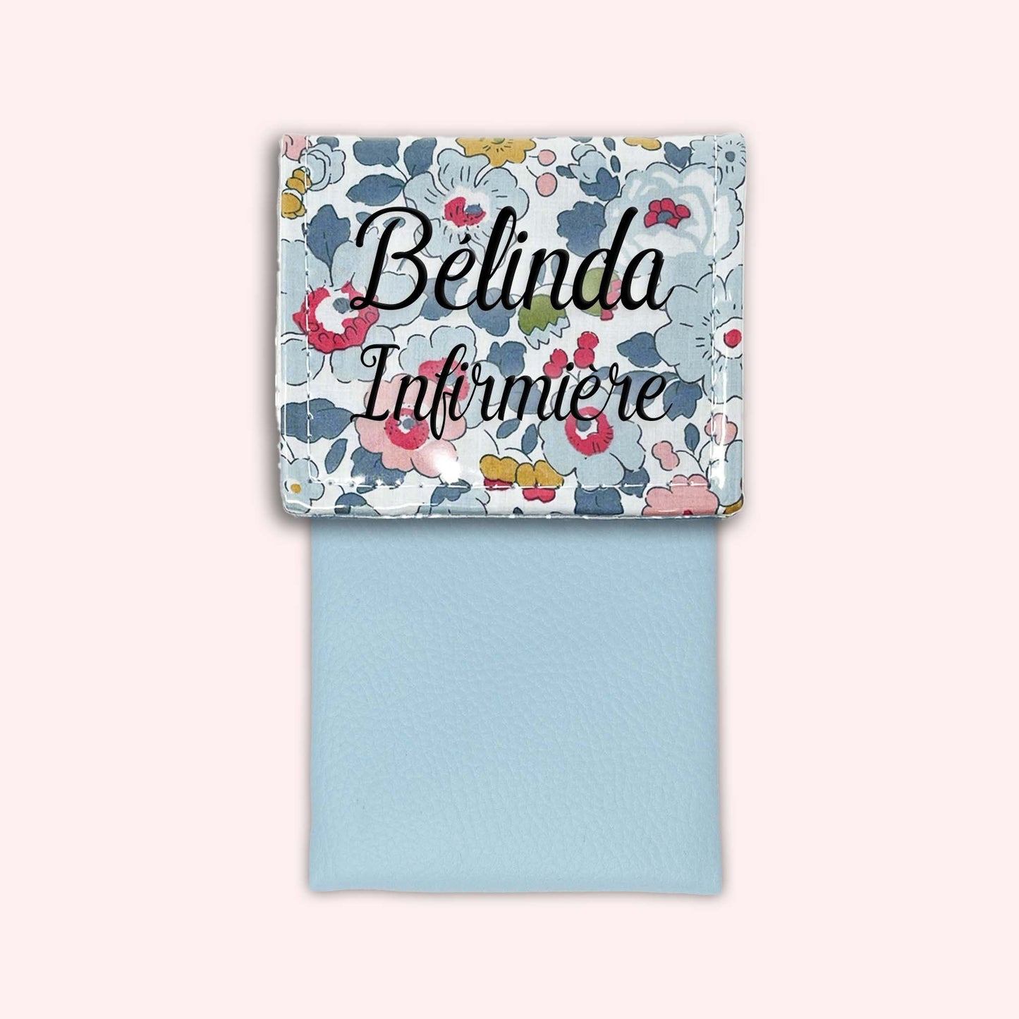 Liberty Betsy Porcelain Magnetic Pouch