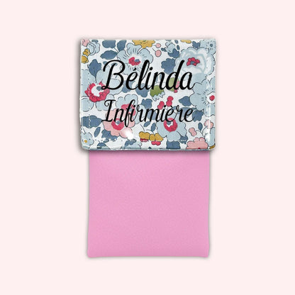 Liberty Betsy Porcelain Magnetic Pouch