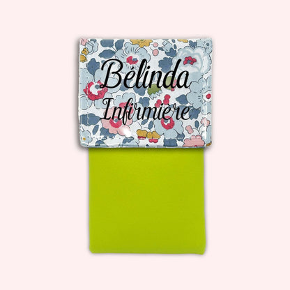 Liberty Betsy Porcelain Magnetic Pouch