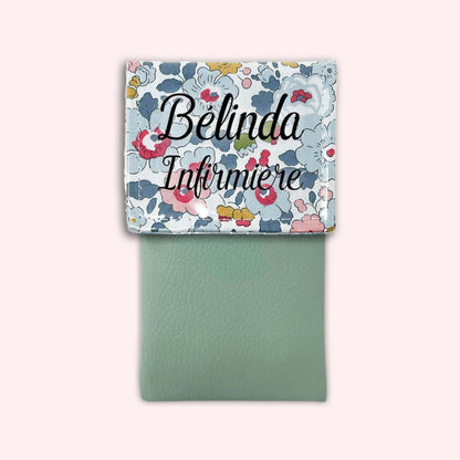 Liberty Betsy Porcelain Magnetic Pouch