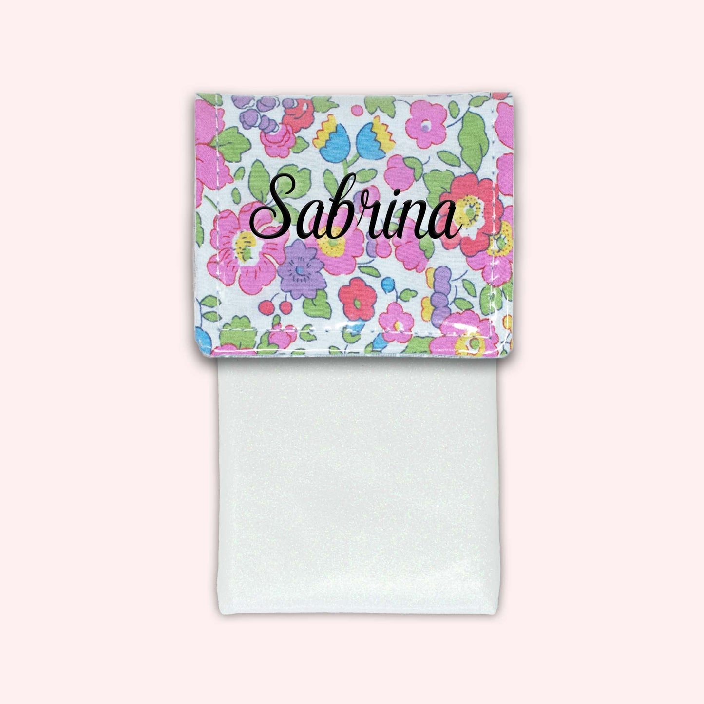 Liberty Betsy Spring Magnetic Pouch