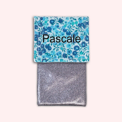 Pochette aimantée Liberty Wiltshire Bleue