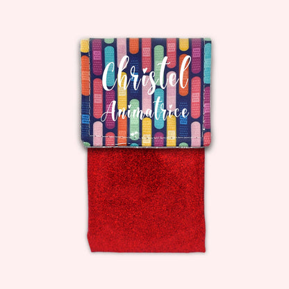 Magnetic pouch for small bandages