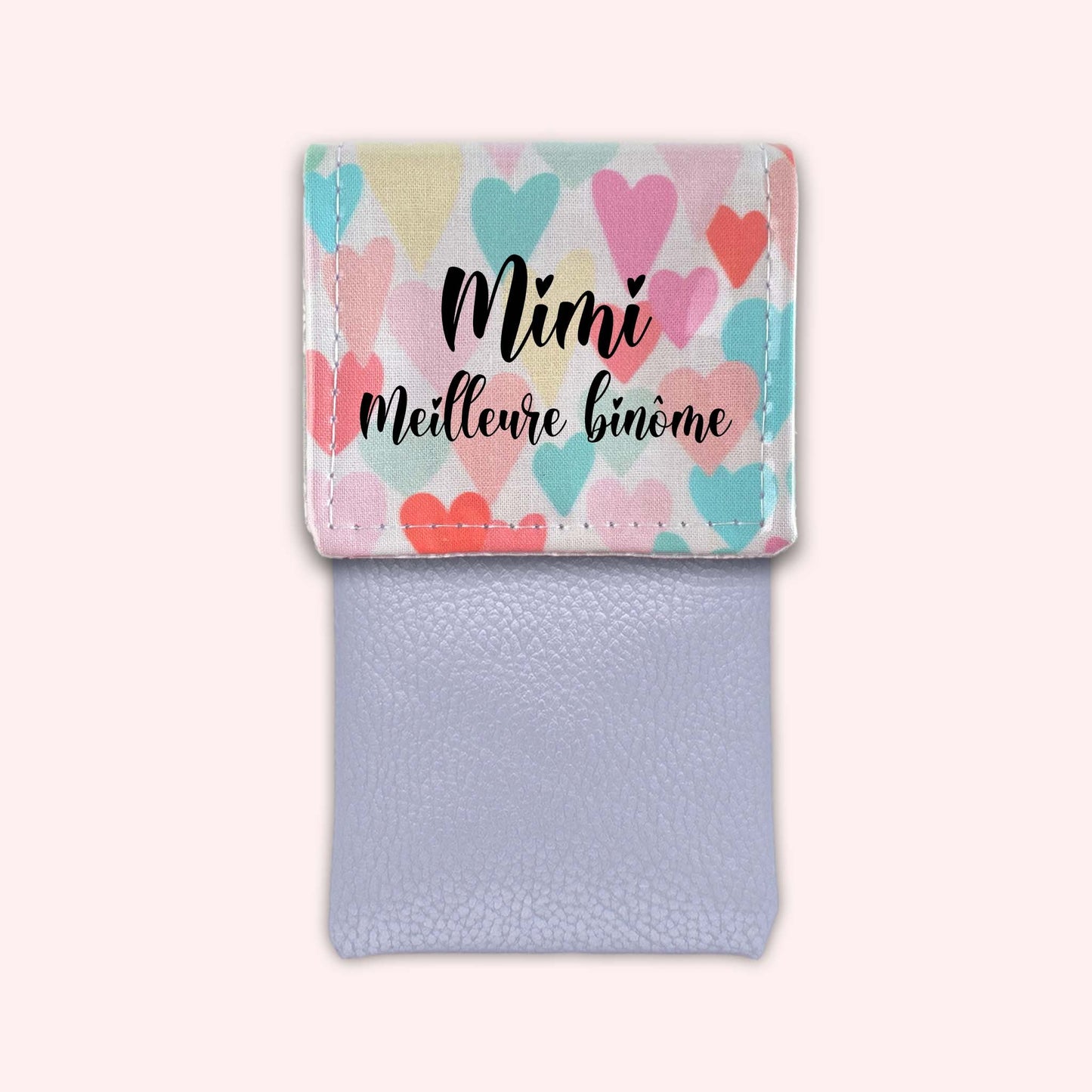 Atout Coeurs magnetic pouch