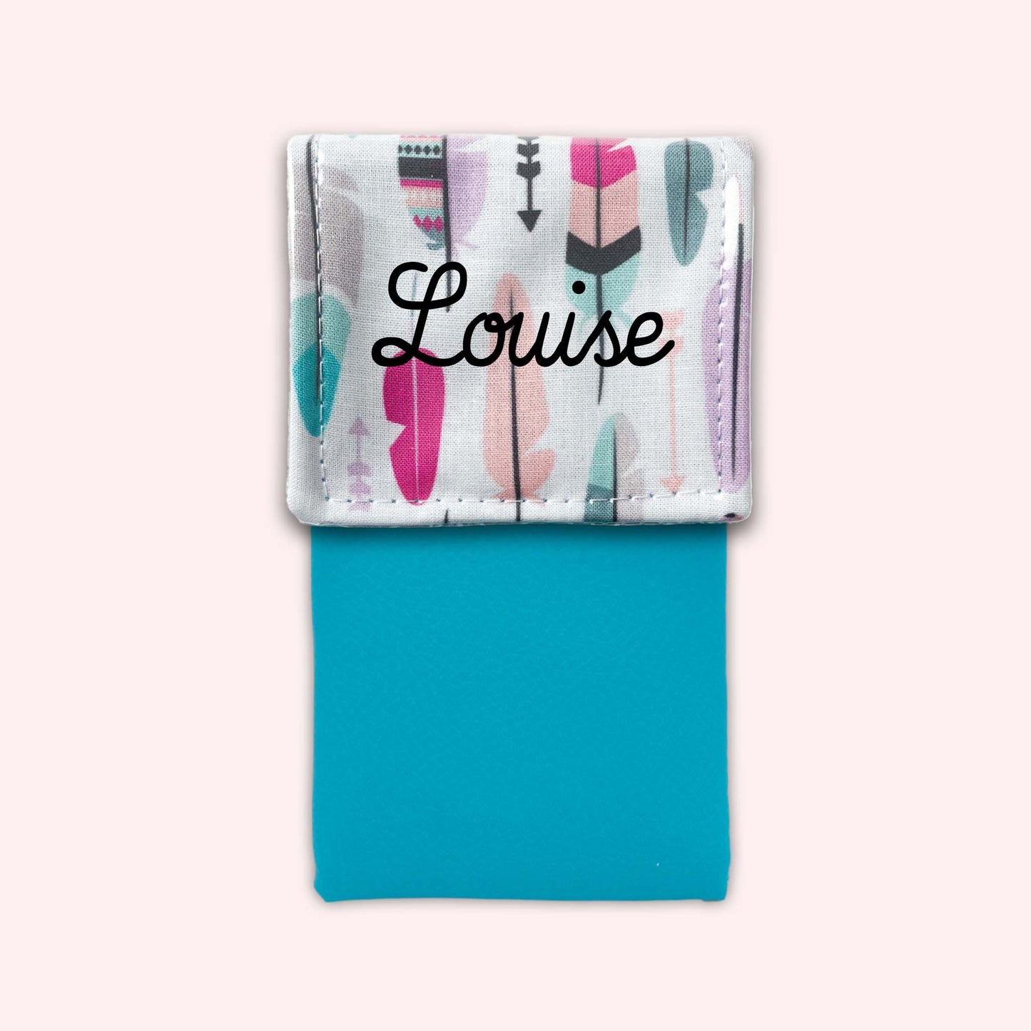 Feathers Magnetic Pouch