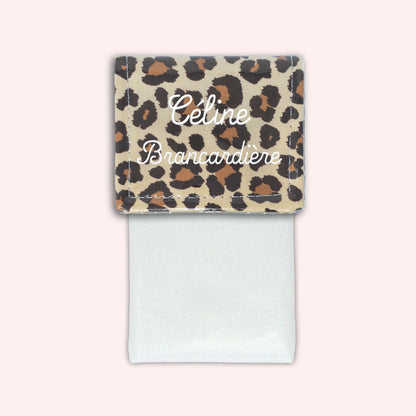 Pochette aimantée Léopard Savane