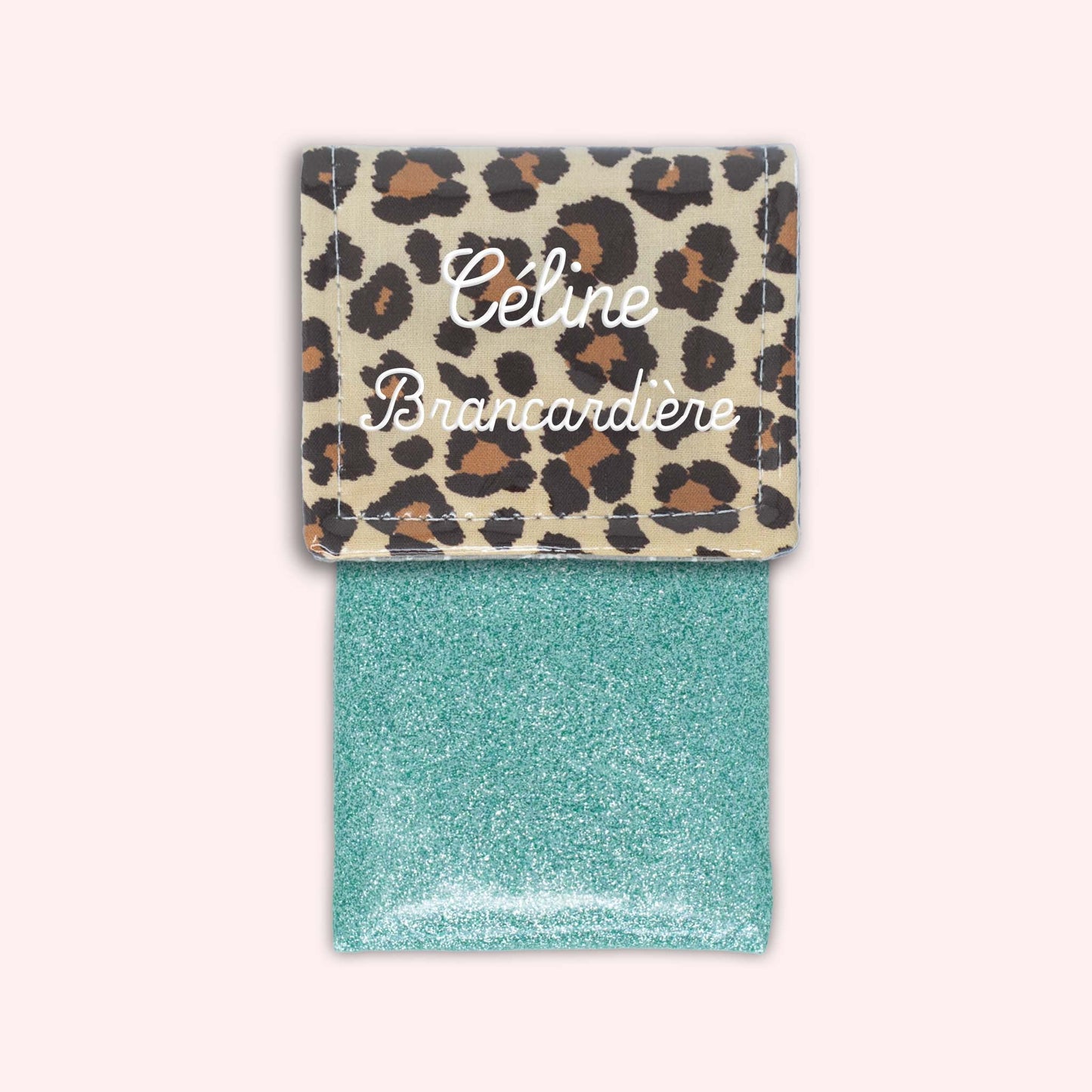 Pochette aimantée Léopard Savane