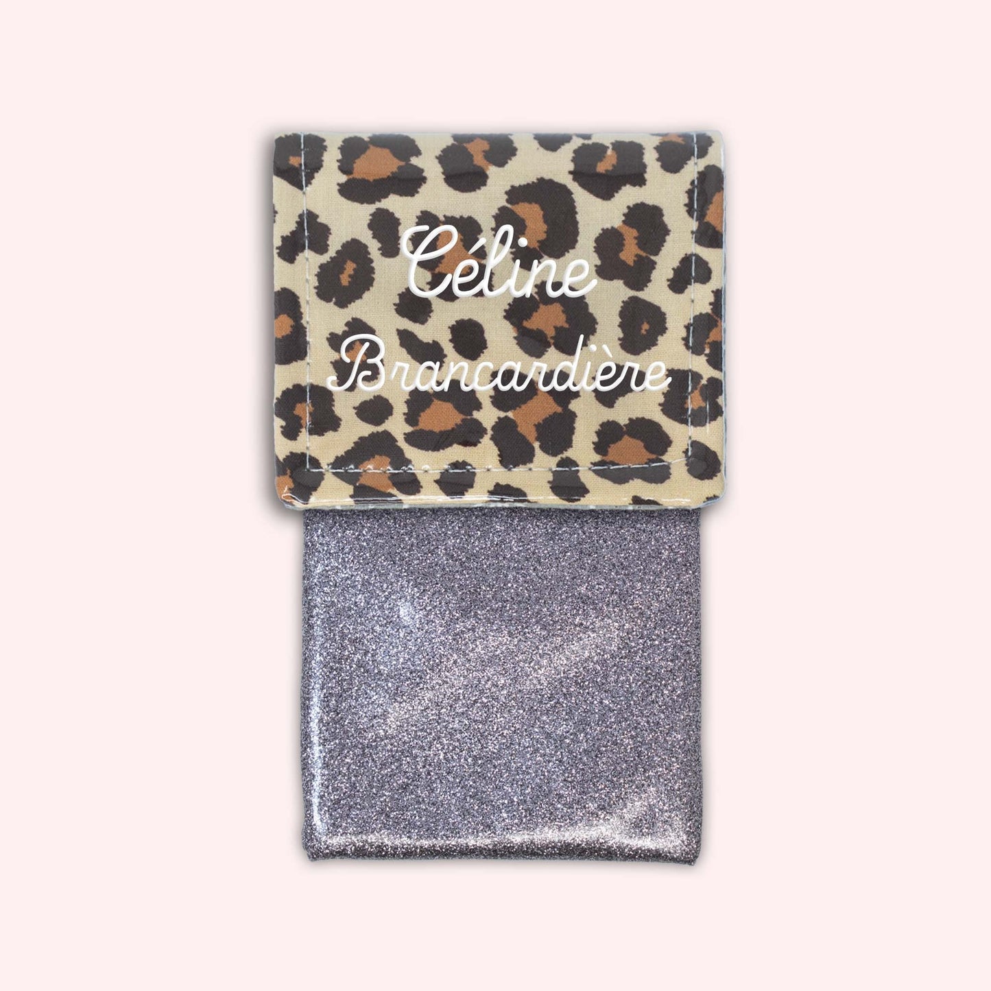 Pochette aimantée Léopard Savane