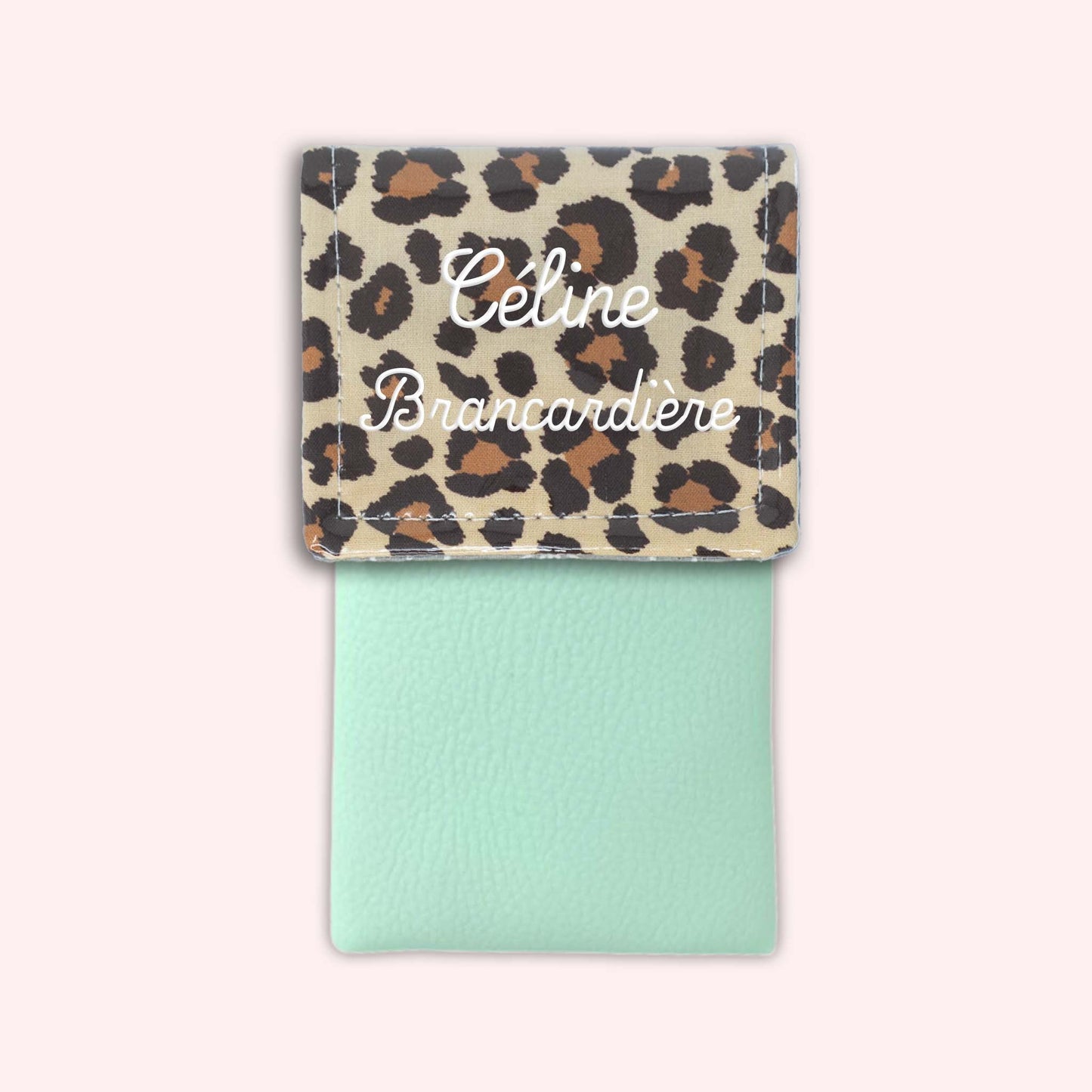 Pochette aimantée Léopard Savane