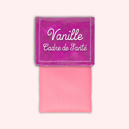 Two-tone pouch with Fuchsia glitter flap
