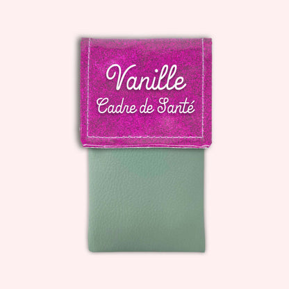 Two-tone pouch with Fuchsia glitter flap