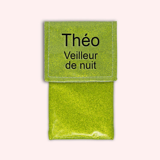Green glitter magnetic pouch