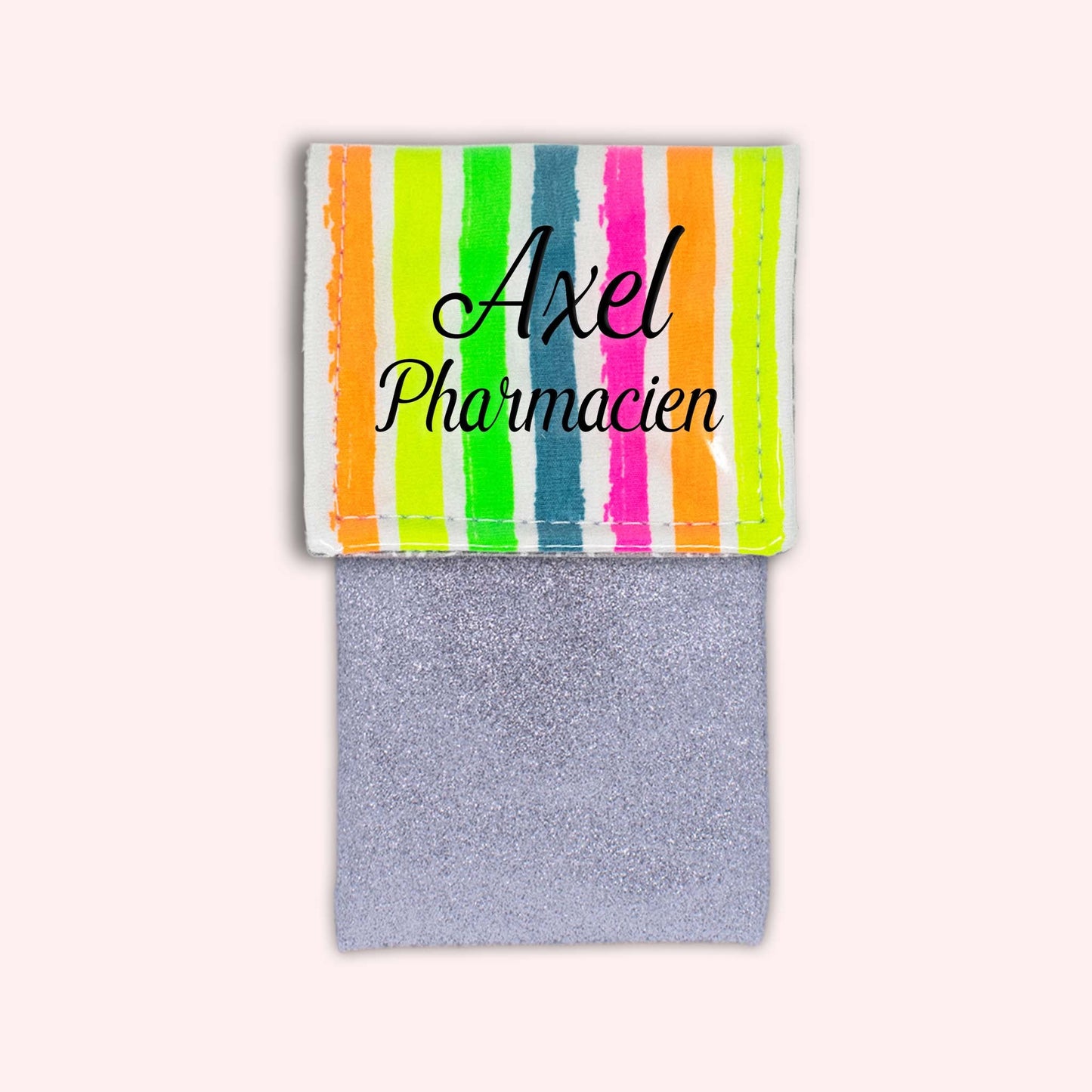 Cannes magnetic pouch
