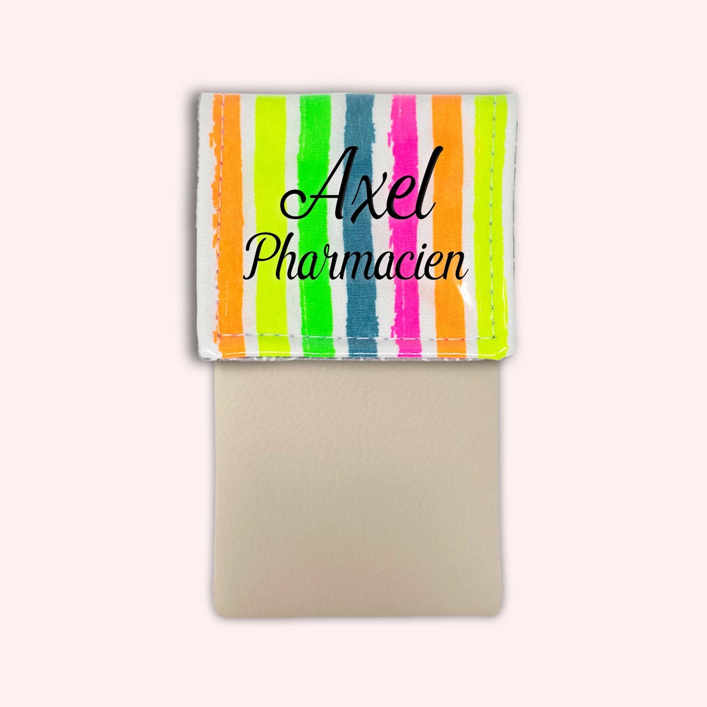 Cannes magnetic pouch