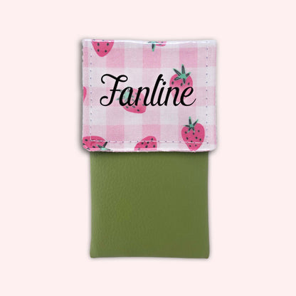 Pochette aimantée Vichy Fraise